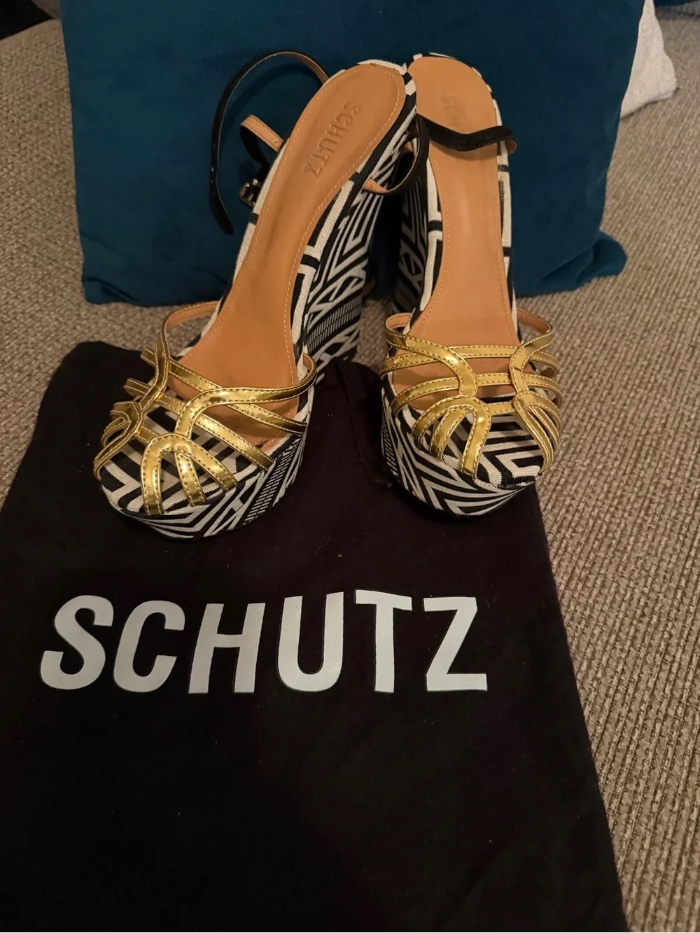 SCHUTZ Gold Strappy Platform Sandals with Black-and-White Geometric Platform